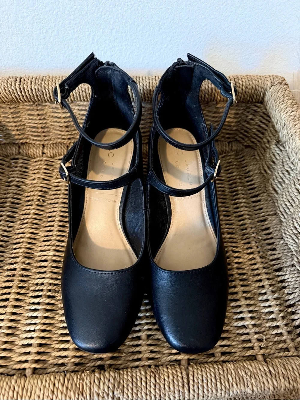 Lauren Conrad Women’s Black Square Toe Ankle Strap Buckle Pumps Size 7